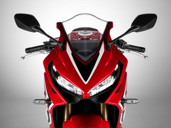 Honda CBR650R (2019)